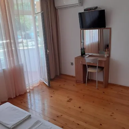 смокиня 3* Obzor