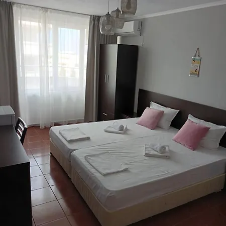 смокиня Penzion Obzor